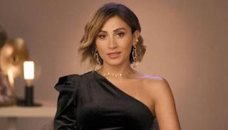 الفنانة دينا الشربيني 