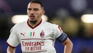 إسماعيل بن ناصر، نجم منتخب الجزائر