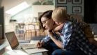 4 نصائح للأم في عيد الأم.. لا تكونِ مثالية يكفي أن تكونِ جيدة 