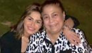 إصابة والدة منة فضالي بالسرطان.. لماذا شكرت أمير كرارة؟