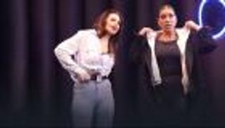 رامز جاب من الآخر.. الراقصة بدرة: «جاية مصر أعمل فلوس»