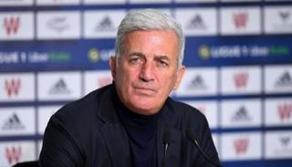 فلاديمير بيتكوفيتش مدرب منتخب الجزائر