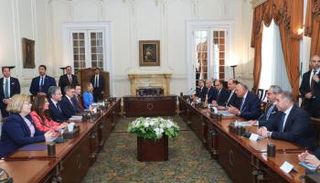 جانب من الاجتماع السداسي بالعاصمة المصرية القاهرة