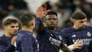 «عليكم الحذر».. رسالة غريبة للاعبي ريال مدريد