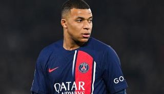 كيليان مبابي لاعب باريس سان جيرمان