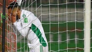 أحمد توبة لاعب الجزائر