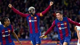 فريق برشلونة الإسباني