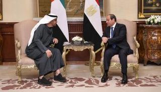 الشيخ محمد بن زايد آل نهيان رئيس دولة الإمارات ونظيره المصري عبدالفتاح السيسي