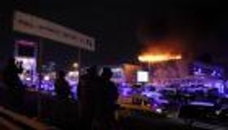 هجوم قاعة الموسيقى.. موسكو تبحث عن 4 هاربين وسيارة