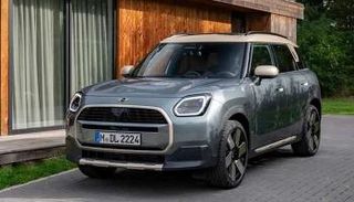 سيارة ميني كانتري مان