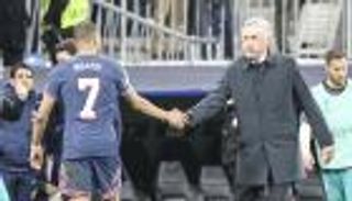 «ريال مدريد فوق الجميع».. أنشيلوتي يوضح موقفه من ضم مبابي