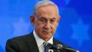 بعد طلب مفاجئ من «غانتس».. شبح الانهيار يهدد حكومة نتنياهو