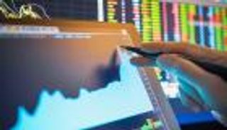 وول ستريت واختبار الانتخابات الأمريكية.. الكلمة للتاريخ (تحليل)