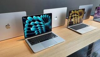 جهاز أبل MacBook Air ذو المعالج M3