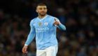 قبل معارك أرسنال وريال مدريد.. تحول مفاجئ في موقف كايل ووكر 