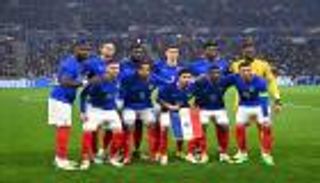 بسبب «الديك».. قميص منتخب فرنسا يثير الجدل