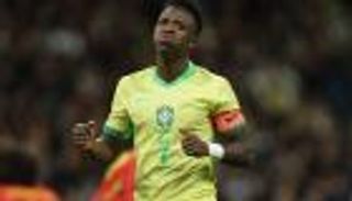 «ربما أراد الرقص».. لاعب النصر السعودي يسخر من فينيسيوس (فيديو)