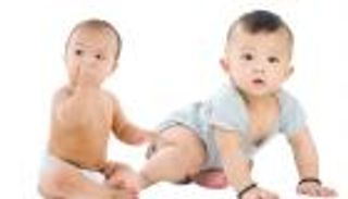 انهيار معدل المواليد في اليابان يمزق صناعة حفاضات الأطفال