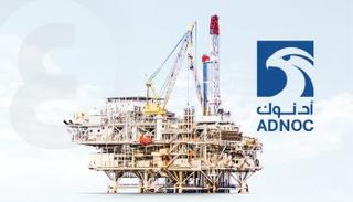 باكورة إنتاج «أدنوك» من النفط الخام في بلبازيم البحرية
