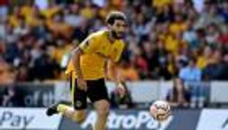 مدرب ولفرهامبتون يعاكس بيتكوفيتش.. هل يصلح آيت نوري لمركز الجناح؟