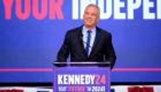 كينيدي جونيور يسلك طريق «التواصل الاجتماعي» للوصول للبيت الأبيض