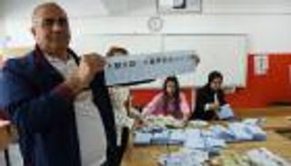 لأول مرة منذ 22 عاما.. «الأحمر» يكتسح تركيا على حساب حزب أردوغان 