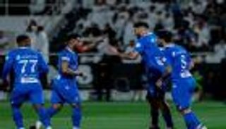 الهلال «التاريخي» يطير.. وأمل النصر باقٍ بهاتريك رونالدو