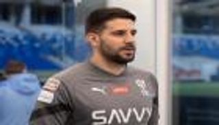 ضربة قوية في وقت صعب.. الهلال يعلن مدة غياب ميتروفيتش