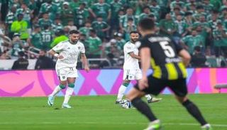 رياض محرز في ديربي جدة بين الأهلي والاتحاد