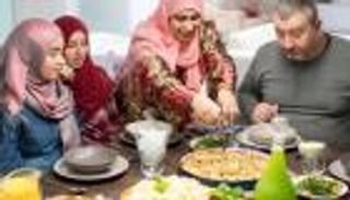 5 عادات غذائية سيئة في شهر رمضان