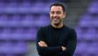 بعد حقبة برشلونة.. ناد مفاجئ يتحرك نحو تشافي هيرنانديز