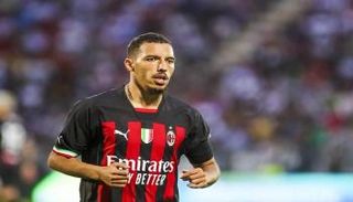 إسماعيل بن ناصر نجم ميلان 