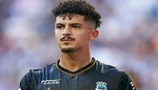 محمد بشير بلومي موهبة منتخب الجزائر