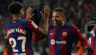 فيتور روكي ولامين يامال