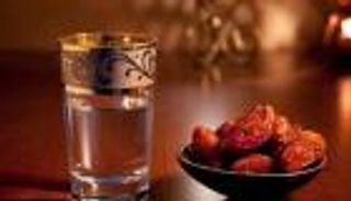 تجارب رمضانية مستدامة.. إفطار ملبورن ومسجد جاكرتا (صور)