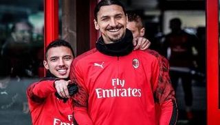 إسماعيل بن ناصر وزلاتان إبراهيموفيتش