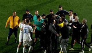 شجار لاعبو أبو سليم مع محمد معروف