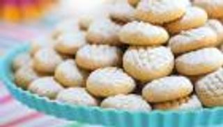 كعك العيد 2024 بالتقسيط.. «عيدية» البنوك للمصريين