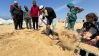 في غزة.. وجع الحرب لم يطمس روح التعايش