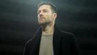 «من يعلم؟».. تشابي ألونسو يفتح أبواب الأمل أمام ليفربول