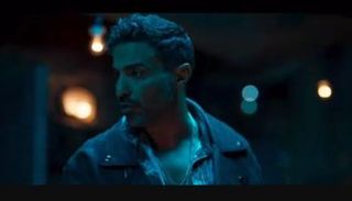 أحمد فهمي في مشهد من الفيلم