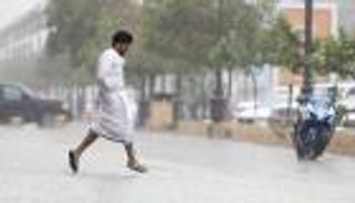 طقس أول أيام عيد الفطر في الدول العربية.. أمطار رعدية ورياح عتية