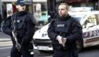 حادث طعن في فرنسا ومقتل المهاجم.. والدوافع مجهولة