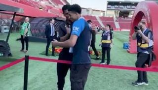 جود بيلينغهام وشبيهه دانييل كاستيا