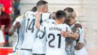 سياسة النهائيات تقرب ريال مدريد خطوة جديدة من لقب الدوري الإسباني