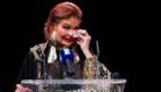 في مهرجان بيروت لسينما المرأة.. دموع يسرا تأسر  القلوب