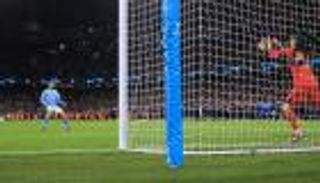 من برناردو سيلفا إلى «المحتال».. الجماهير تختار أسوأ ركلة جزاء في التاريخ