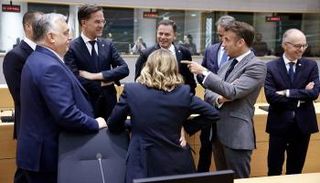 العيقادة أوروبا قبيل الاجتماعن الإخبارية