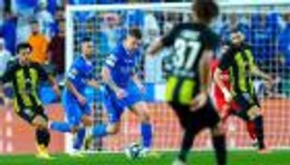 قبل كلاسيكو كأس الملك.. الاتحاد يفاجئ الهلال بطلب التأجيل