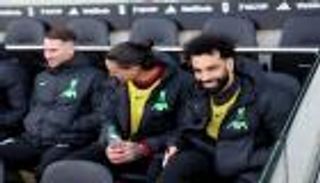 ملاحم الـ6 أيام السبب.. كلوب يفسر قراره بشأن محمد صلاح أمام فولهام